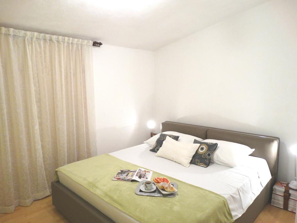 Marina Apartments Каштела Екстер'єр фото