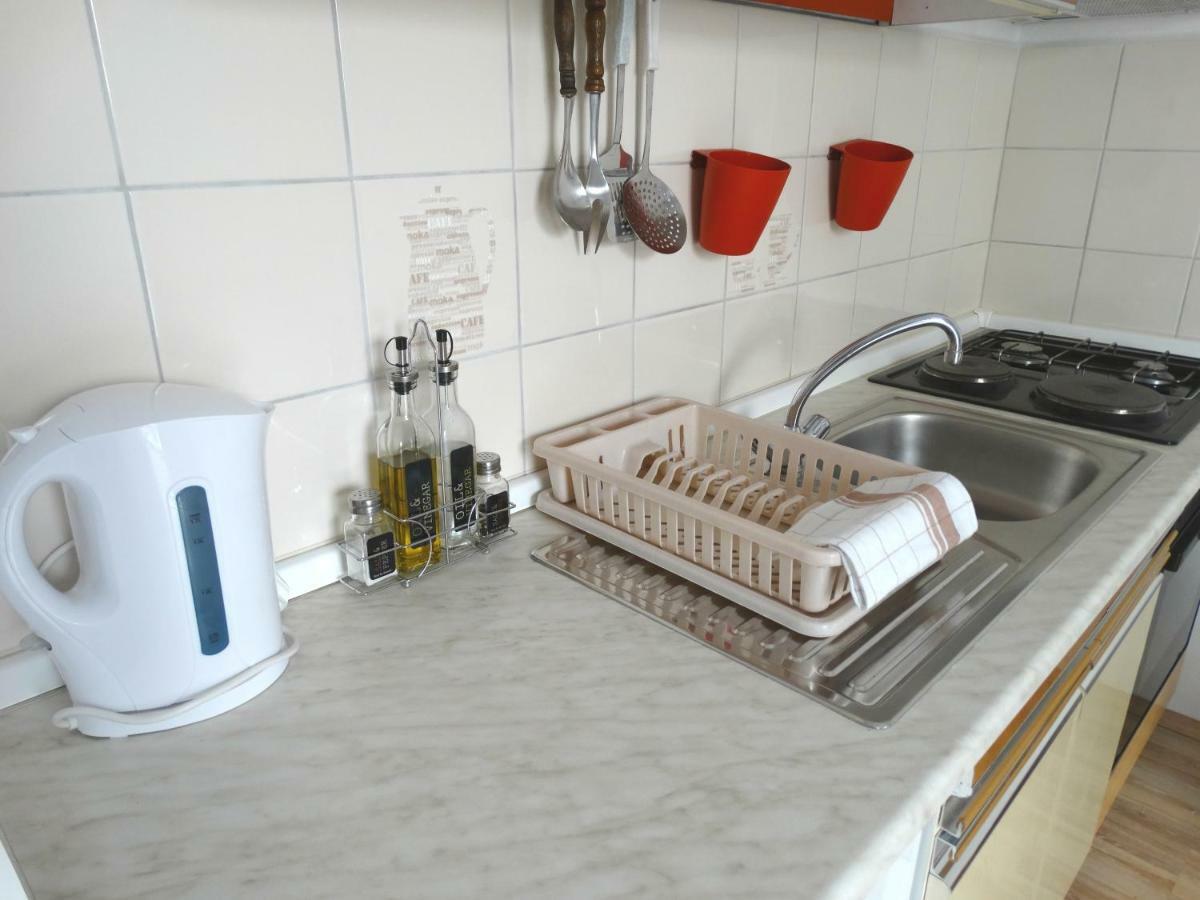 Marina Apartments Каштела Екстер'єр фото